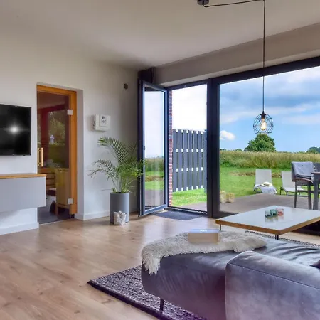 Backsteinquartier D In Mit Sauna Und Kamin * Putbus